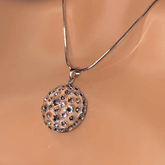 Crystal Lucite pendant transparent necklace with 18” sterling silver chain, new - Picture 5 of 11